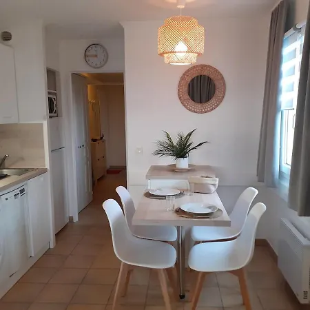 Belle Vue Mer, Au Calme Avec Climatisation Et Wifi 4 Personnes *